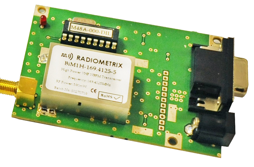 Radiometrix M48-169-BiM1H – VHF 500mW RS232 radio modem